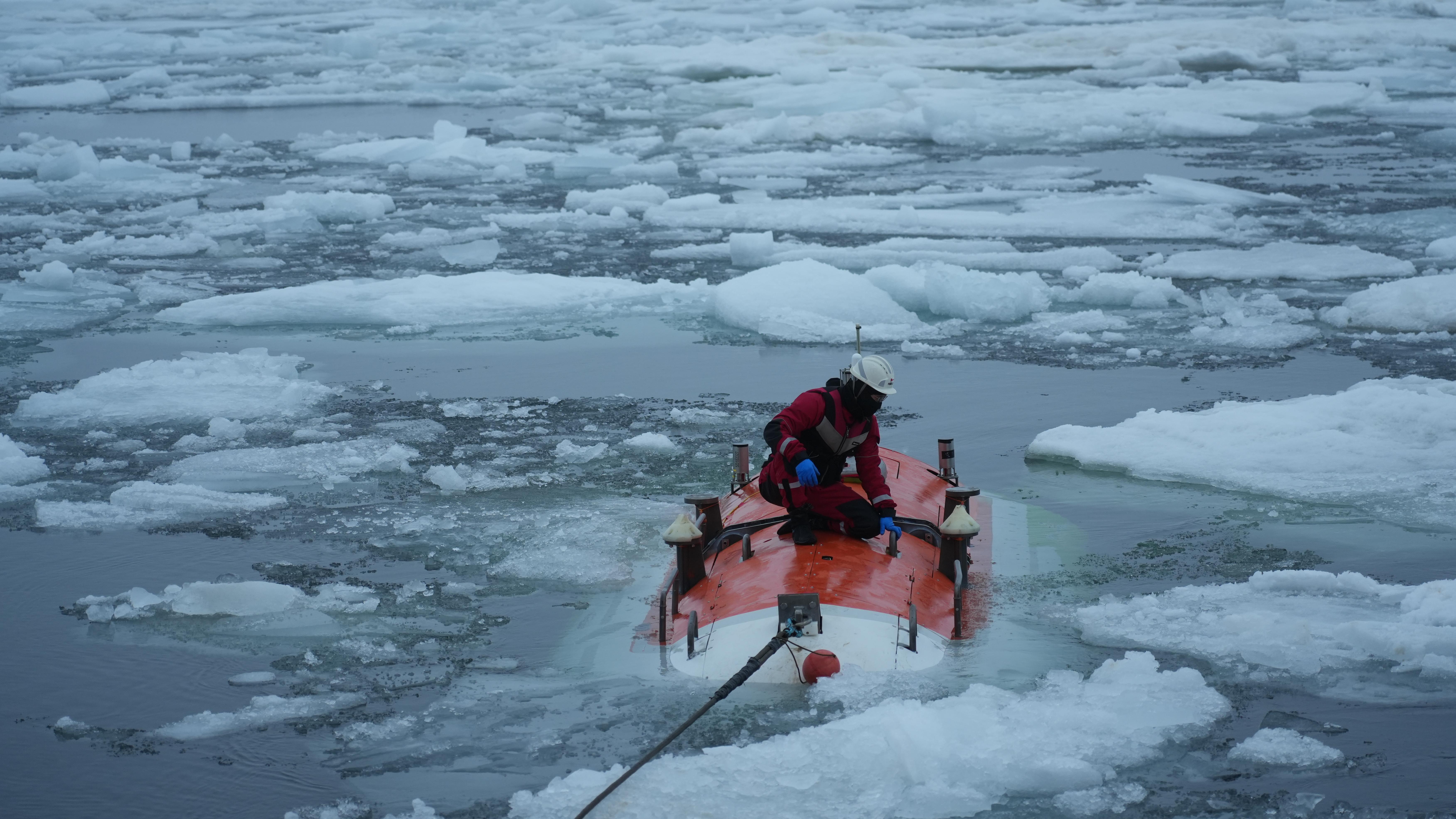队圆满完成北极载人深潜任务AG真人登录入口我国科考(图3)