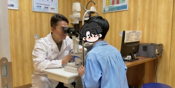 形镜获家长信赖百里奔赴只为“镜”准守护AG真人百家乐配镜选柳州爱尔！角膜塑(图2)